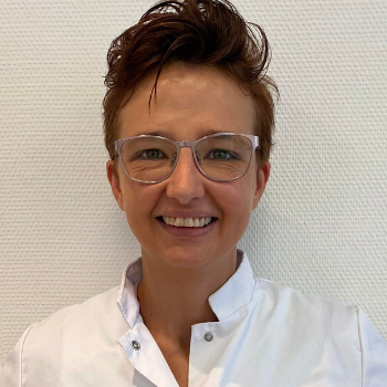 Claudia Akkermans - Betten
